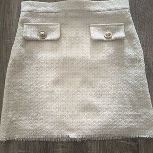 Chic Cream Textured Mini Skirt
